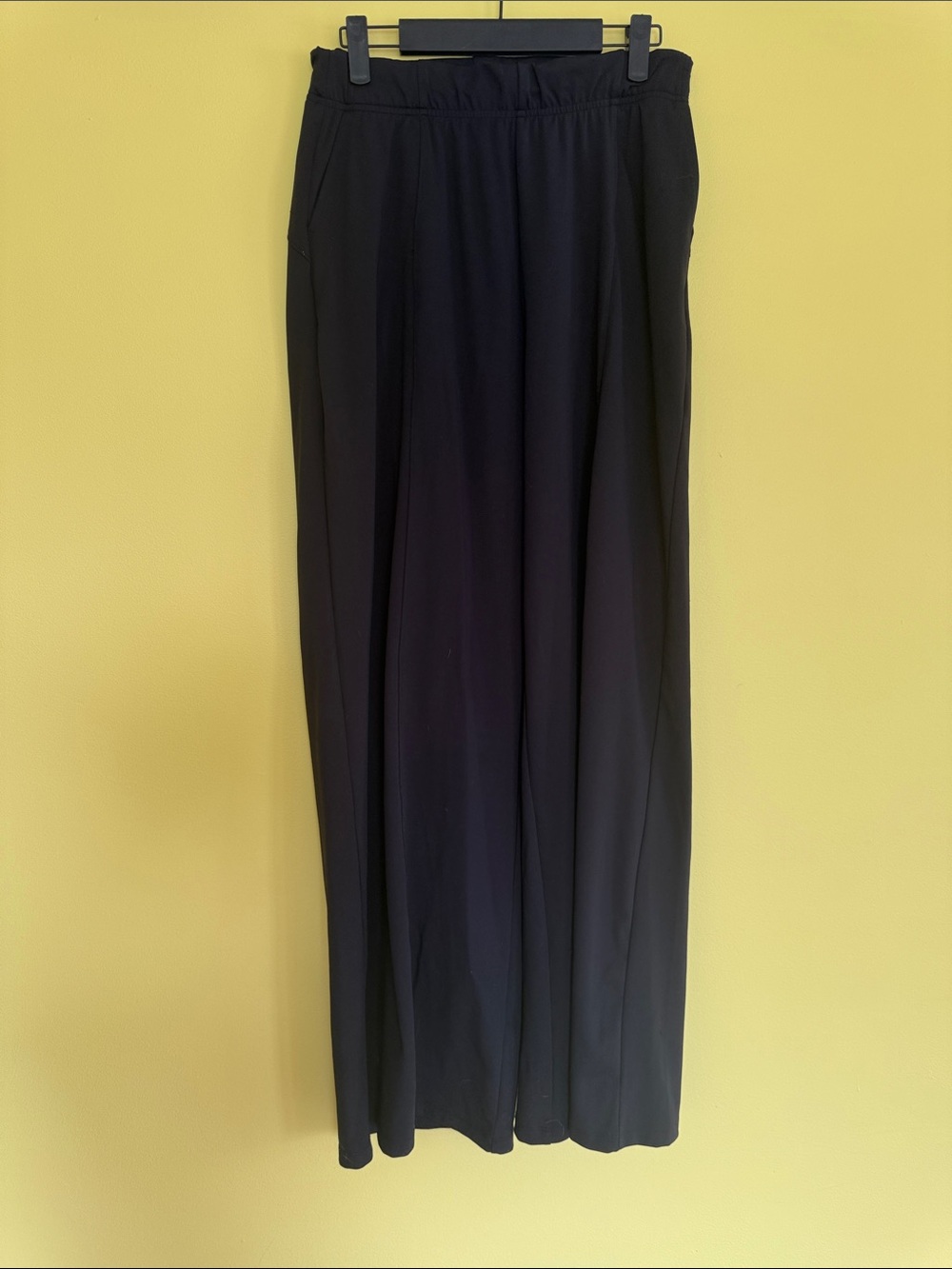Old Navy Black Wide-Leg Pull-On Pants
